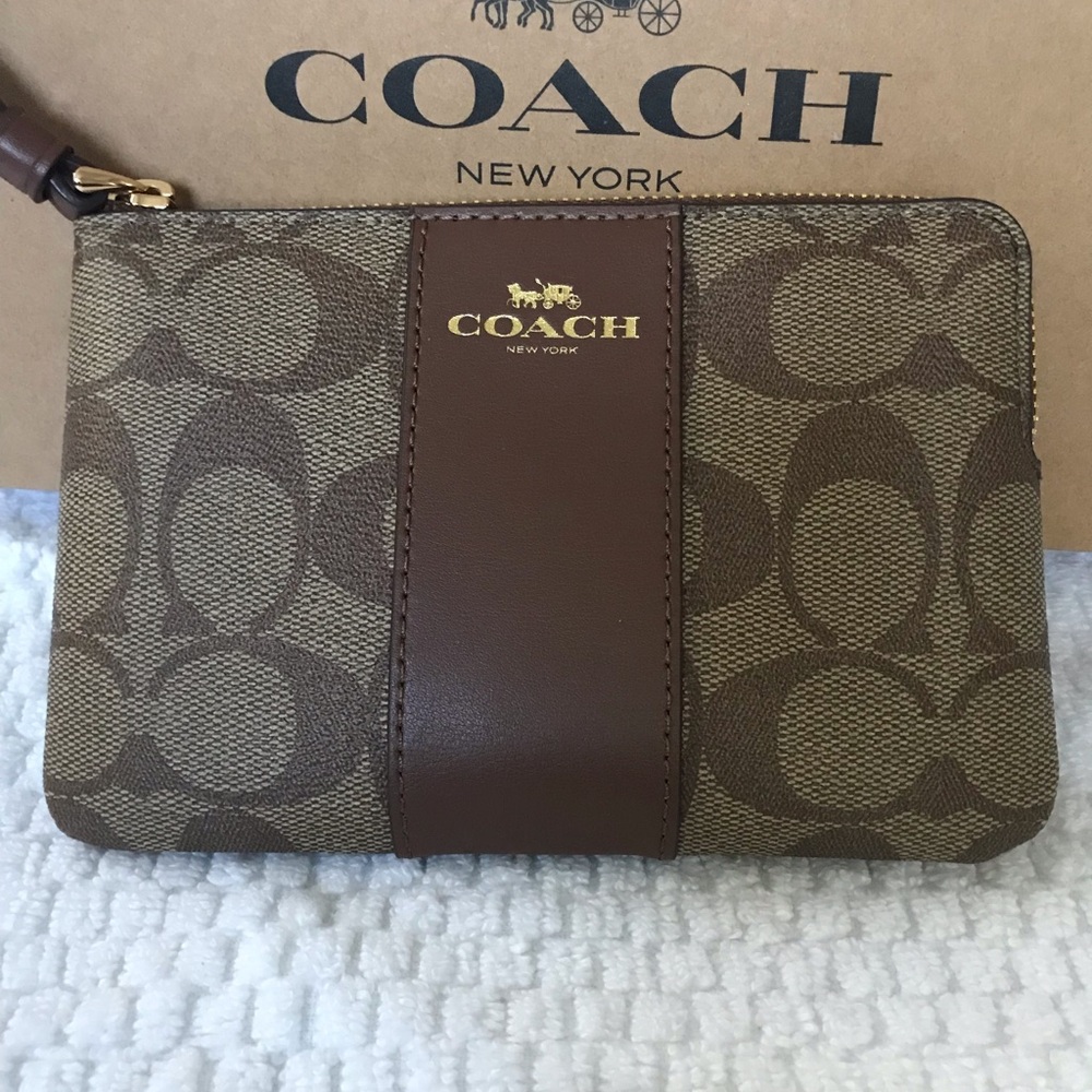 Coach wristlet
